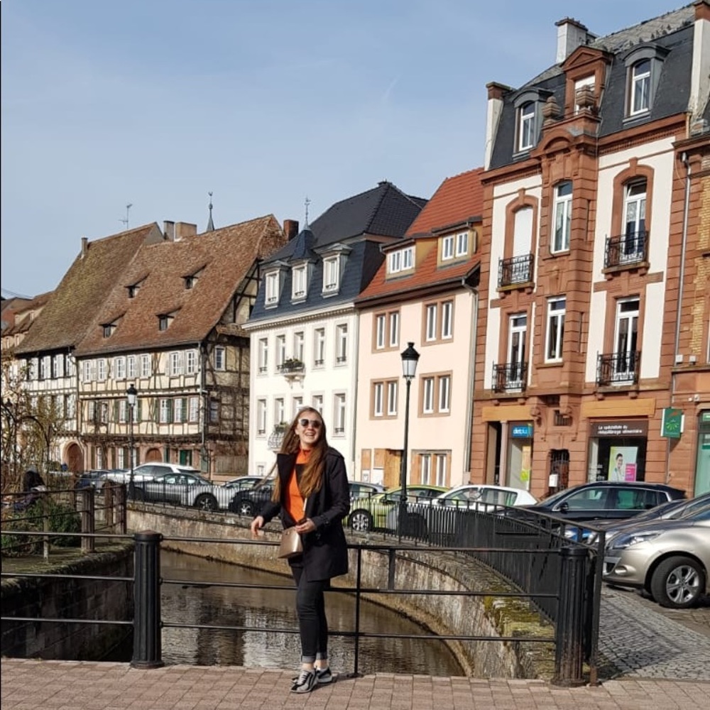 Meet your Posher, Ines